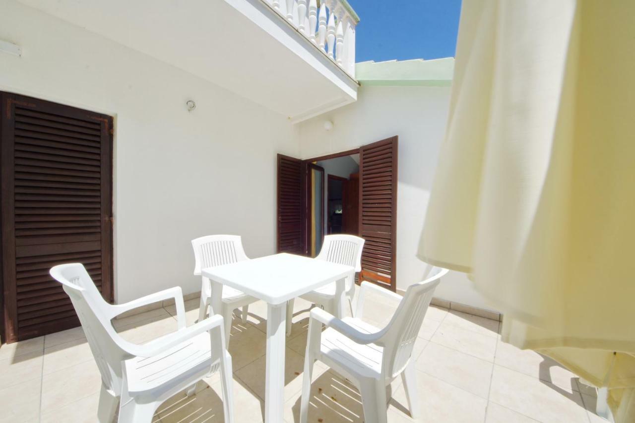 Apartments Eduard Vrsi Extérieur photo