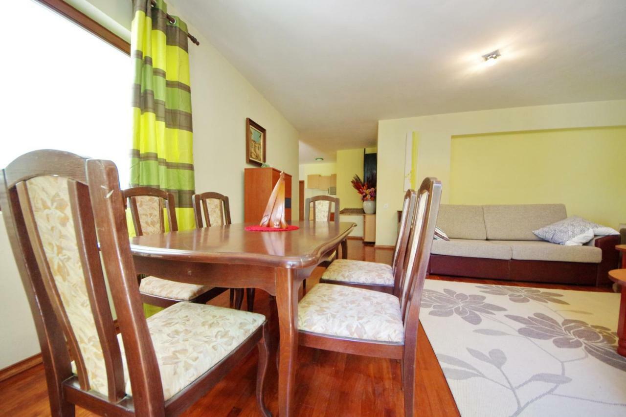 Apartments Eduard Vrsi Extérieur photo