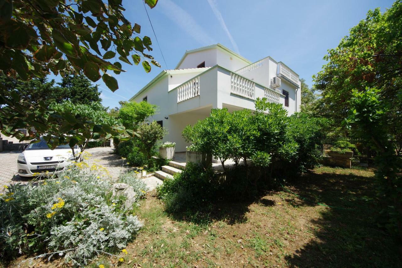 Apartments Eduard Vrsi Extérieur photo