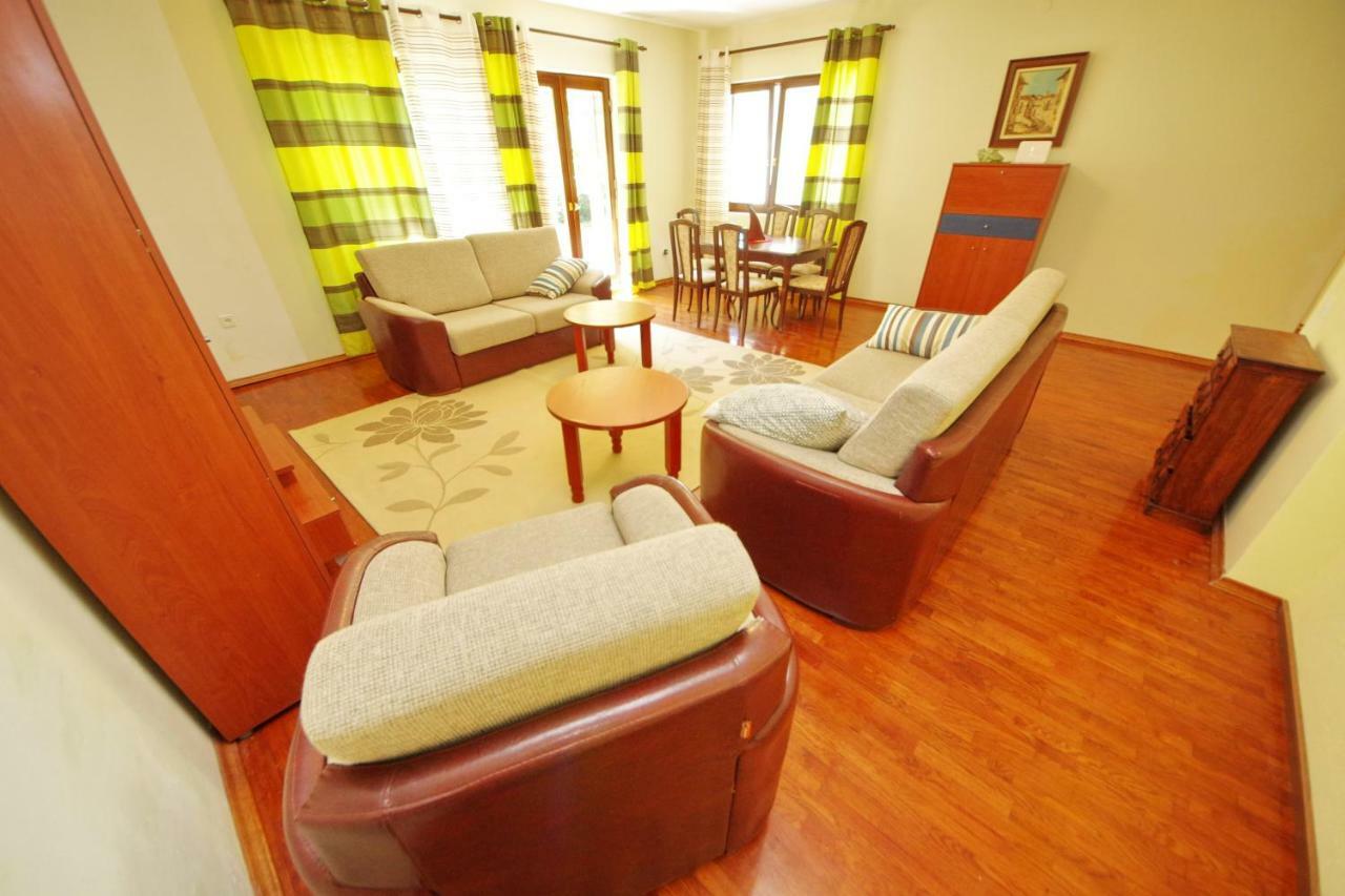 Apartments Eduard Vrsi Extérieur photo