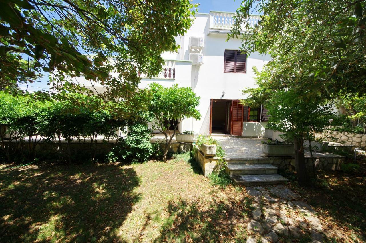 Apartments Eduard Vrsi Extérieur photo