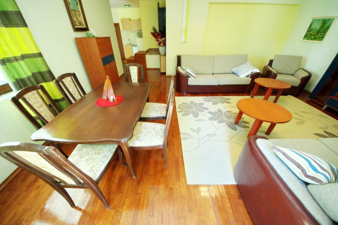 Apartments Eduard Vrsi Extérieur photo