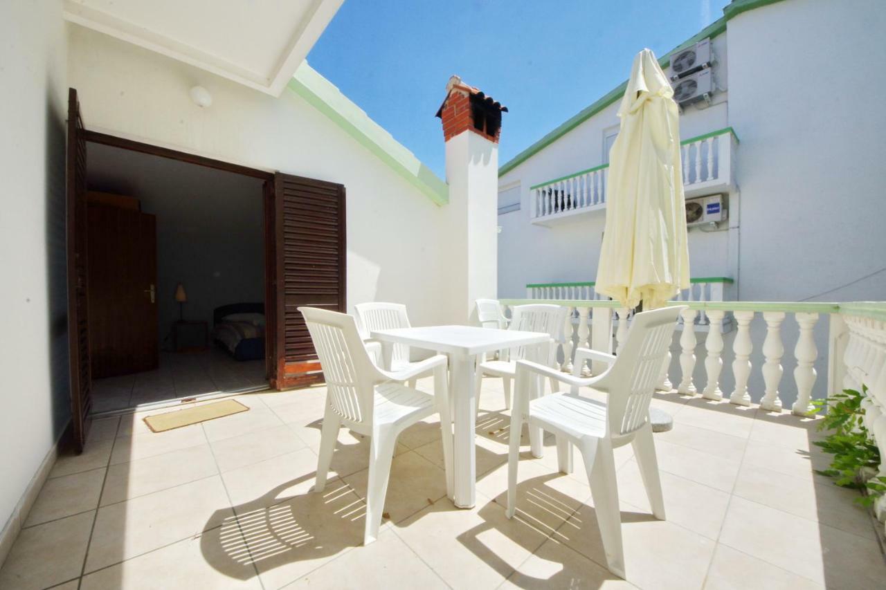 Apartments Eduard Vrsi Extérieur photo